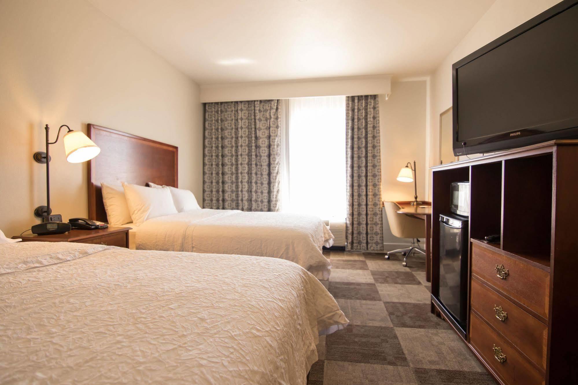 Hampton Inn & Suites Baton Rouge - I-10 East Экстерьер фото